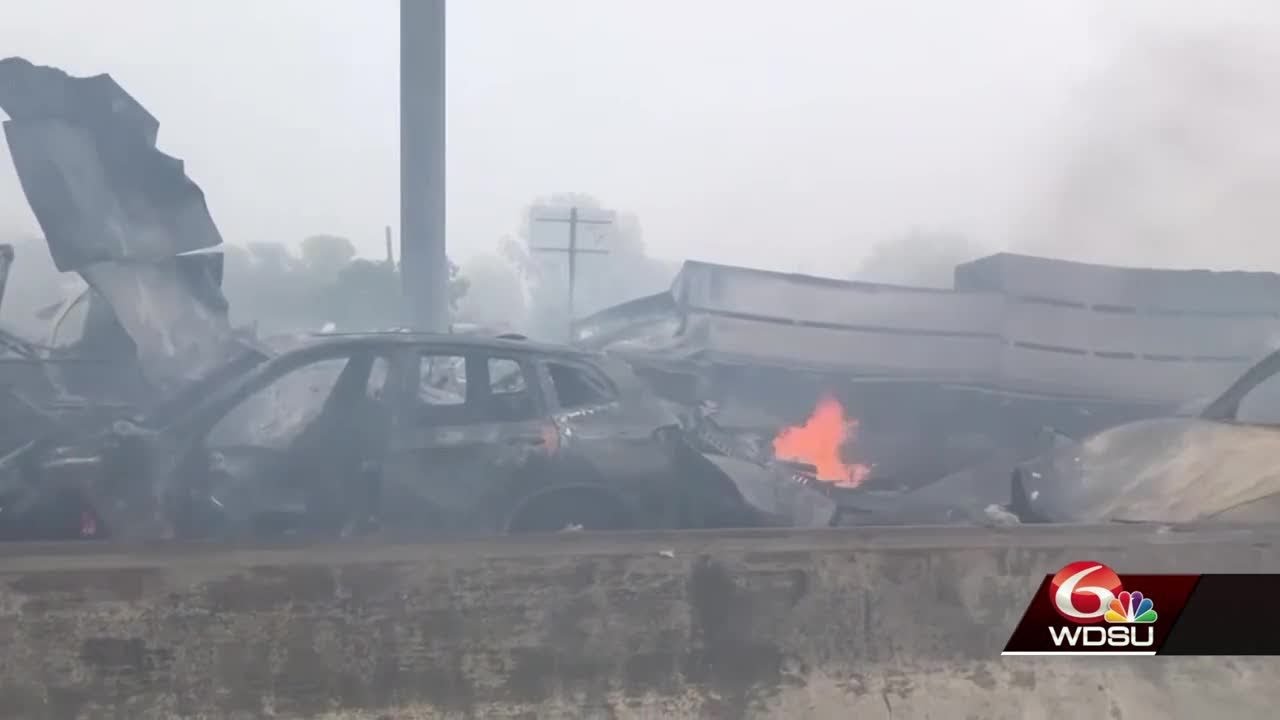 Eyewitnesses recount chilling experience in 100 car pile-up on I-55