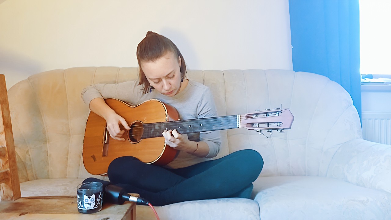 LIGHT | calming fretless guitar