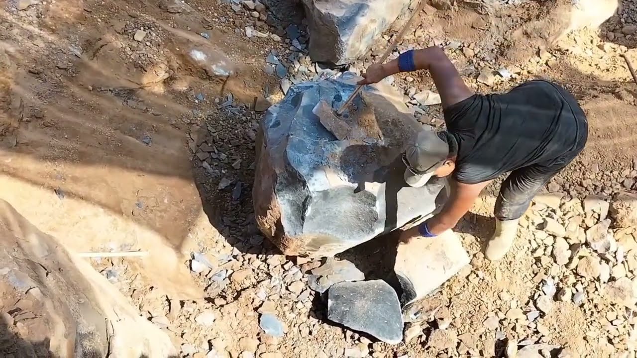 watu aji watu atos