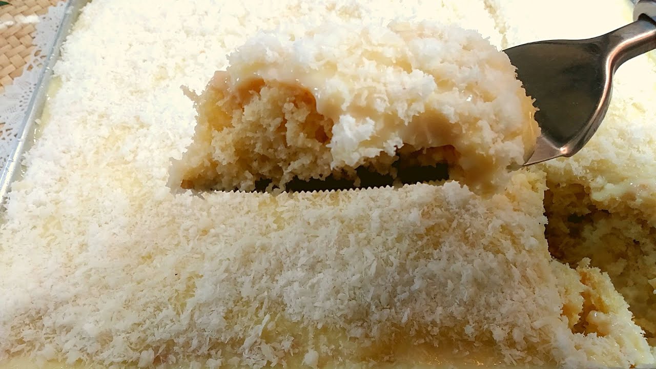 Bolo Gelado de Coco com Massa de Pão de Ló [Sem Manteiga]
