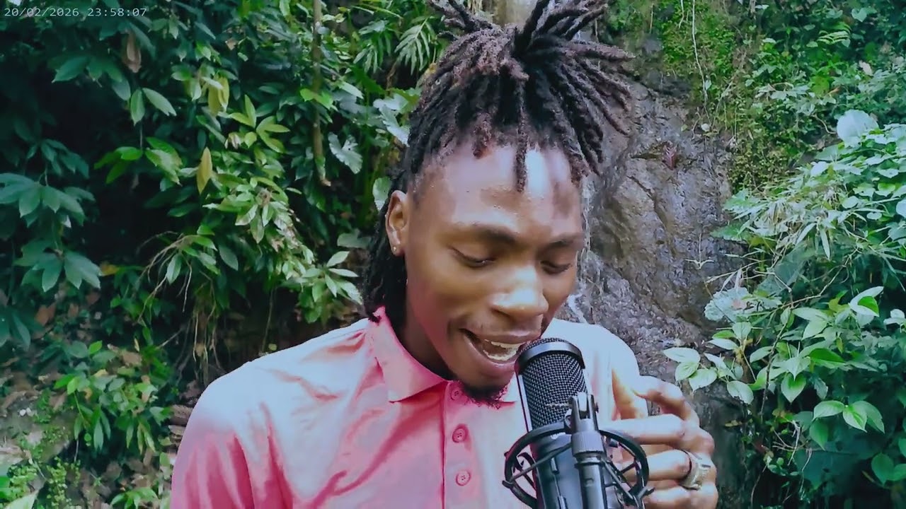 Romeileo - Private Time ( Live Performance )