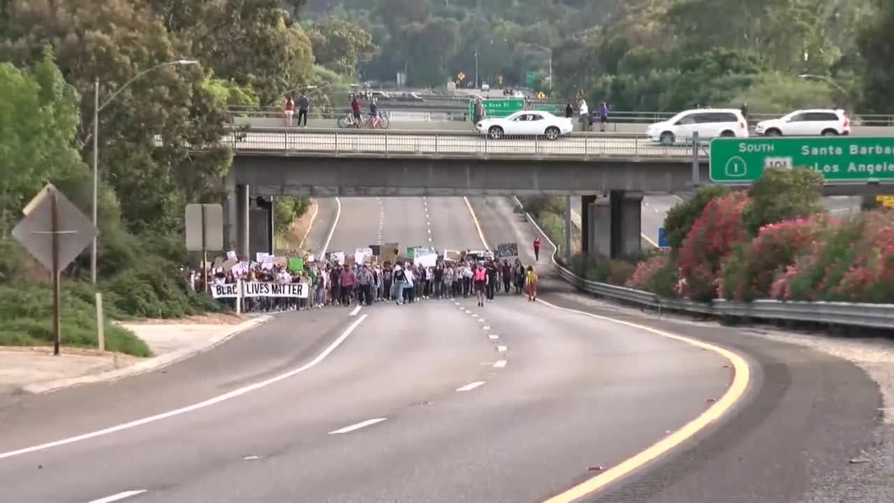 Protesters block Hwy 101 in San Luis Obispo for second time