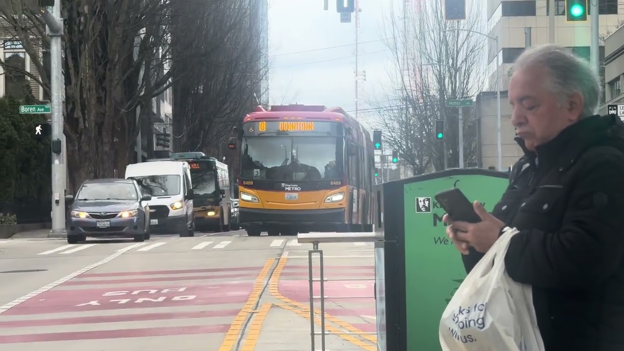 King County Metro RapidRide G Line Action @ Madison St & Terry Ave 2/9/26