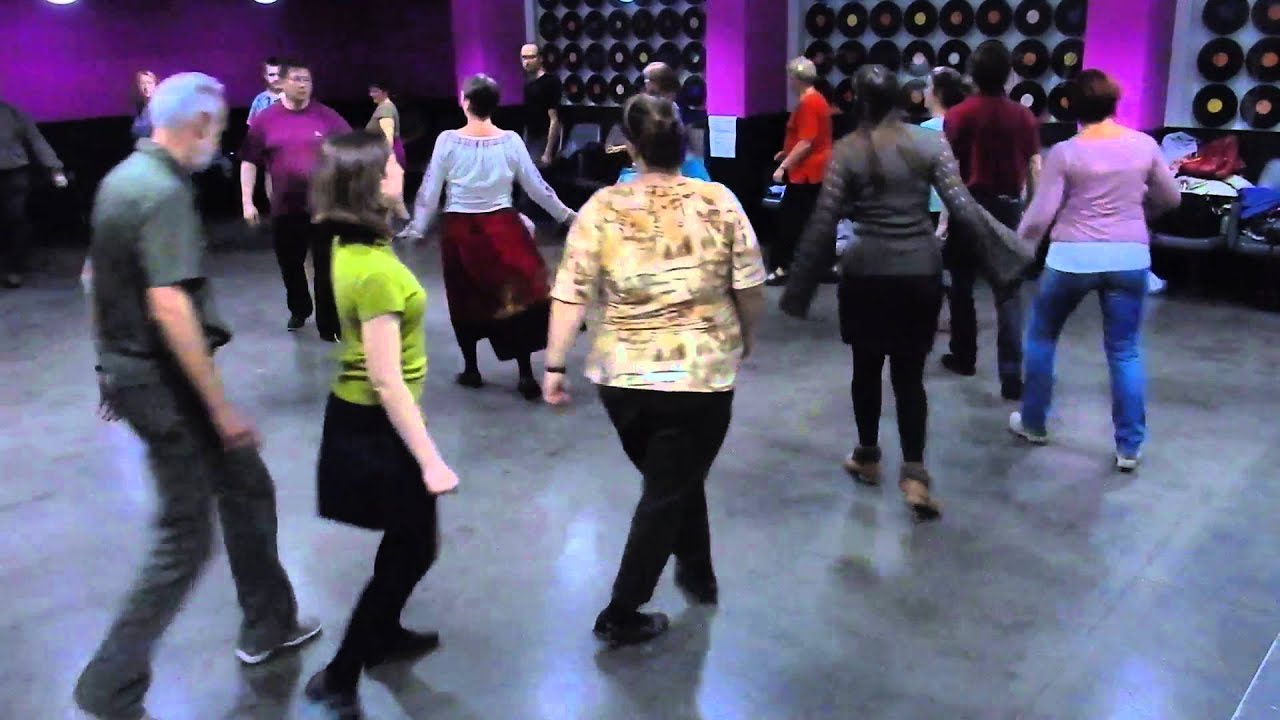 06 bourrée en cercle