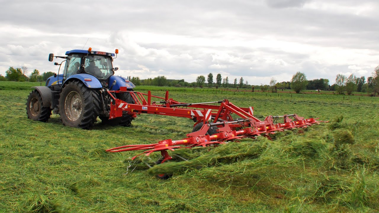 New Holland T7050 & Lely Lotus 1020 profi - gras schudden