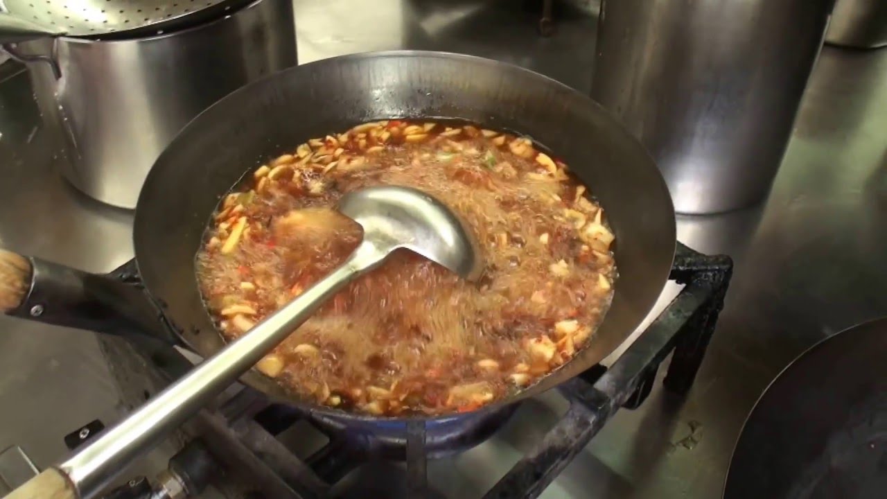 Kijkje in de Keuken bij Oriental Garden 9:   Sichuan Soep