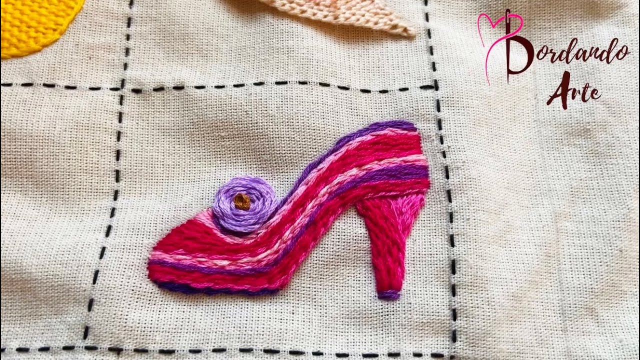 Bordar a mano zapatillas con punto tallo y rosa en punto de telaraña