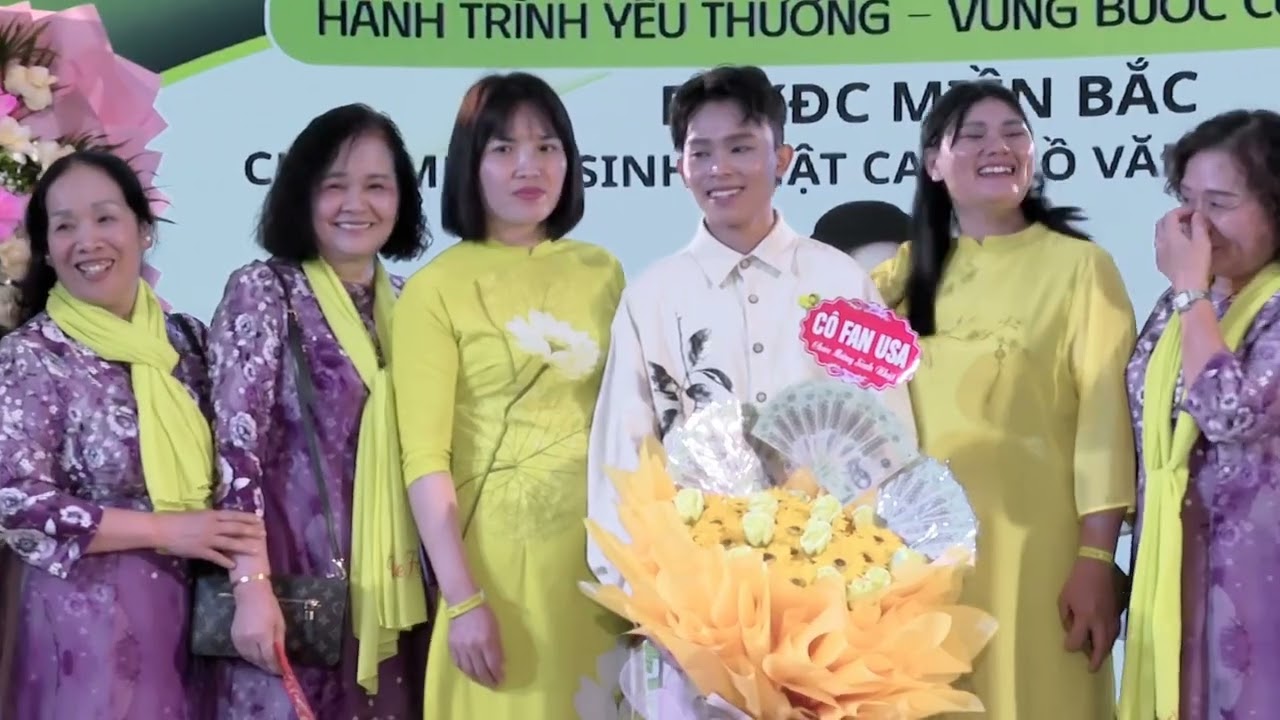 Quà yêu thương Các bà ,cô, chú, tặng  Hồ văn cuồng ở  tiệc  SN ngày 08/03/2026  Hà Nội 