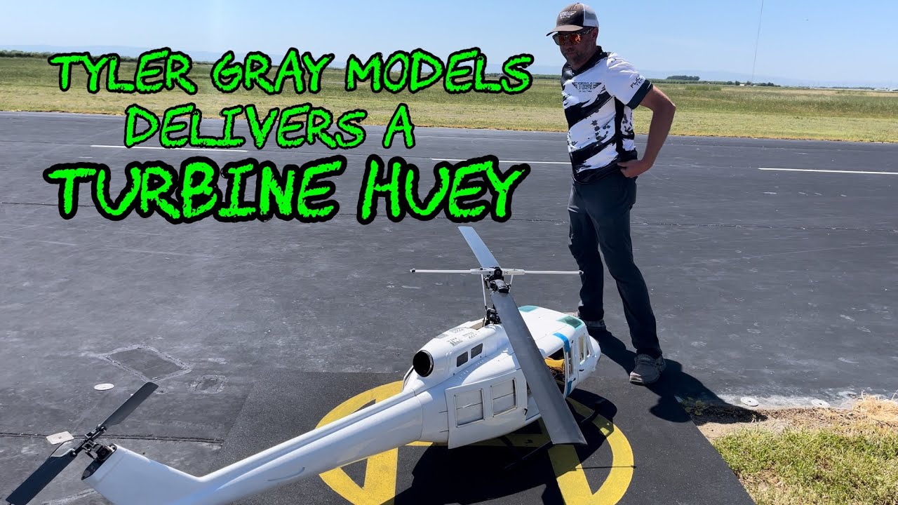 Tyler Gray Models delivering a Vario 1/6th scale Turbine Huey to a happy customer at HSM23
