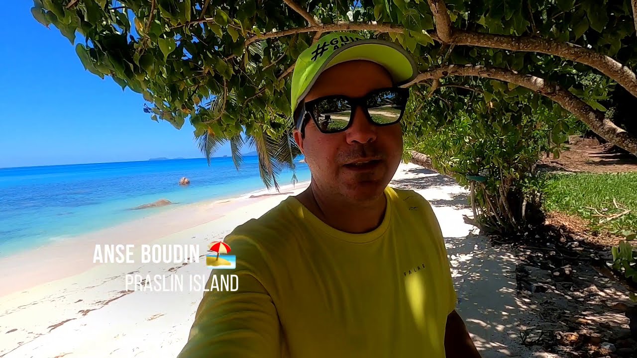 Swimming with Sea Turtles 🐢 @ Anse Boudin 🏖 Exotic Beach on Seychelles 🇸🇨, Pr&auml;slin