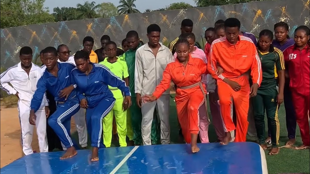 Balloon Popping Team Competition- Amazing Fatman