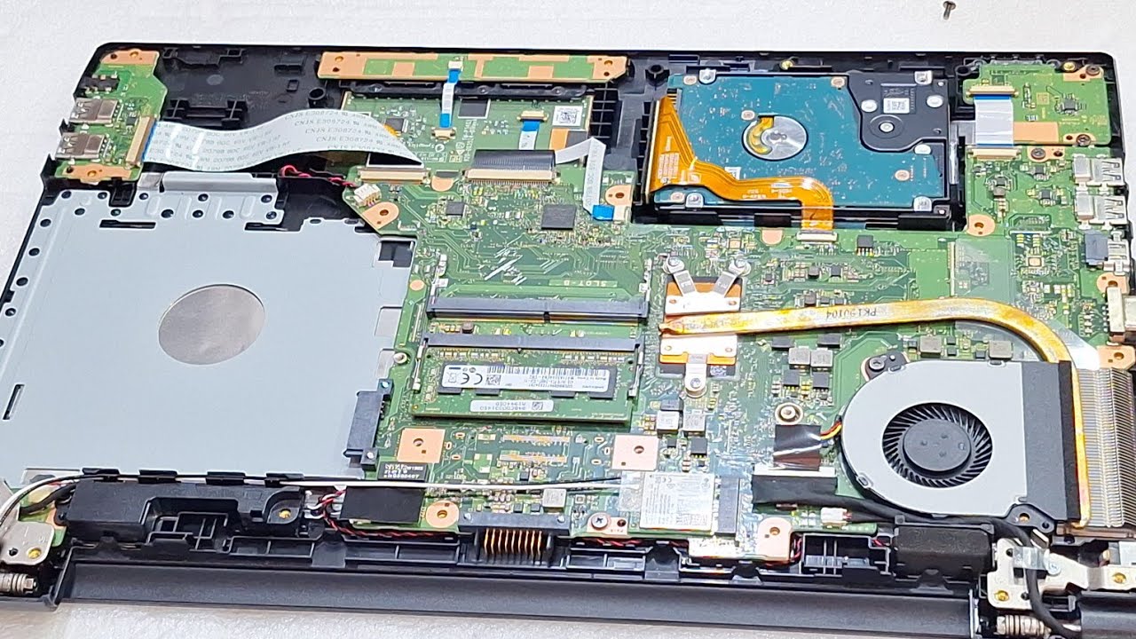 how to upgrade the RAM & SSD on Toshiba Satellite Pro R50 Laptop