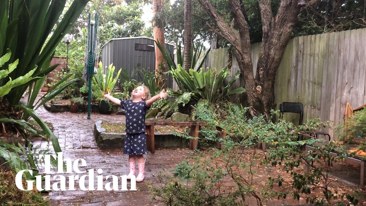 Rain brings relief and flash floods to eastern Australia &mdash; video