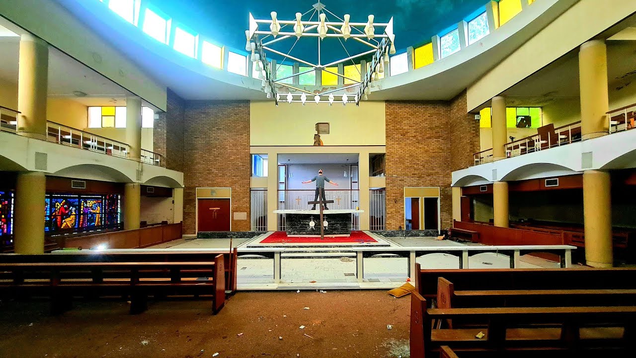 Exploring Abandoned St Raphael's Catholic Church - Greater Manchester - Abandoned Places UK