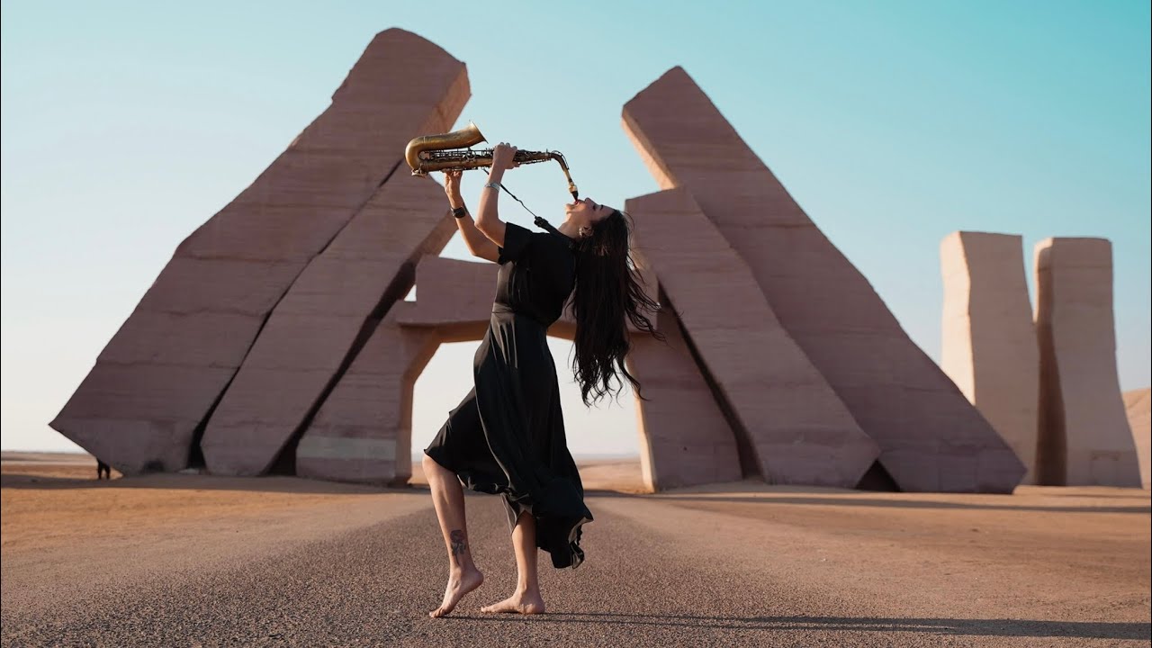 3al Remsh 3younha - Saxophone by Rahma Hassan على رمش عيونها