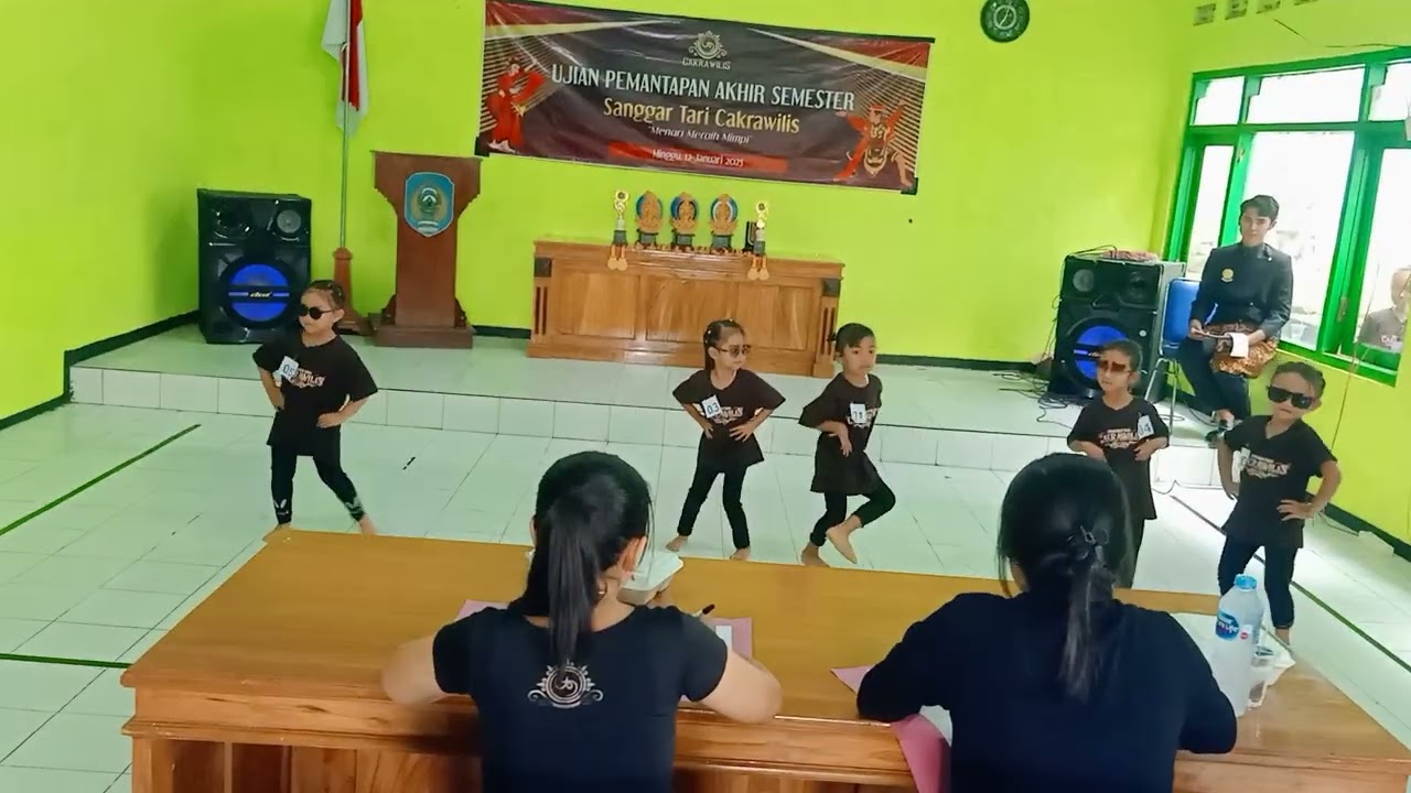 Ujian pertama Abisha Tari Angguk Jos 