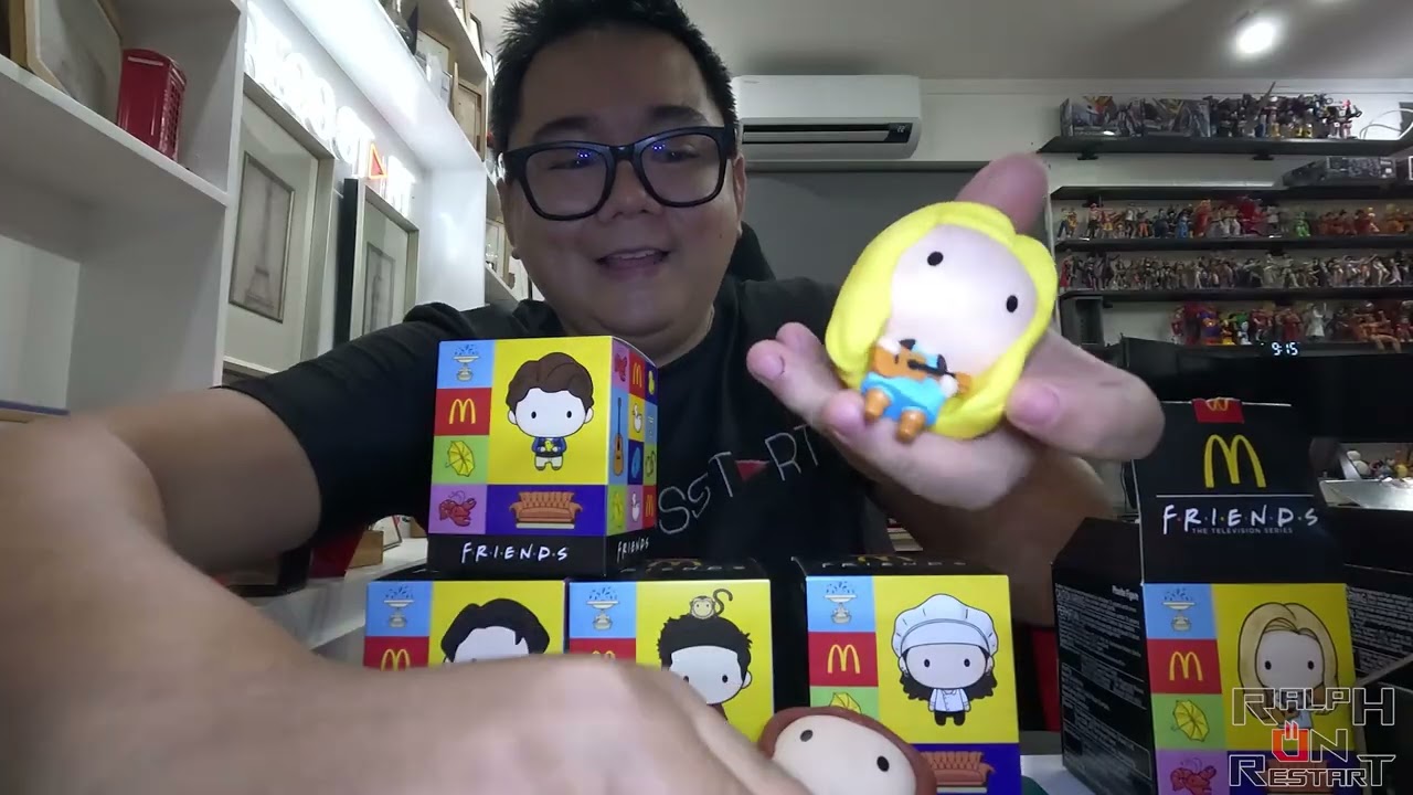 Unboxing Mcdonald's Happy Meal F.R.I.E.N.D.S. 6-pack