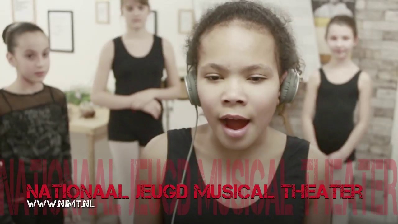 Een kijkje binnen in het Nationaal Jeugd Musical Theater