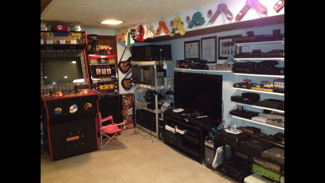 2015 - Game Room Tour
