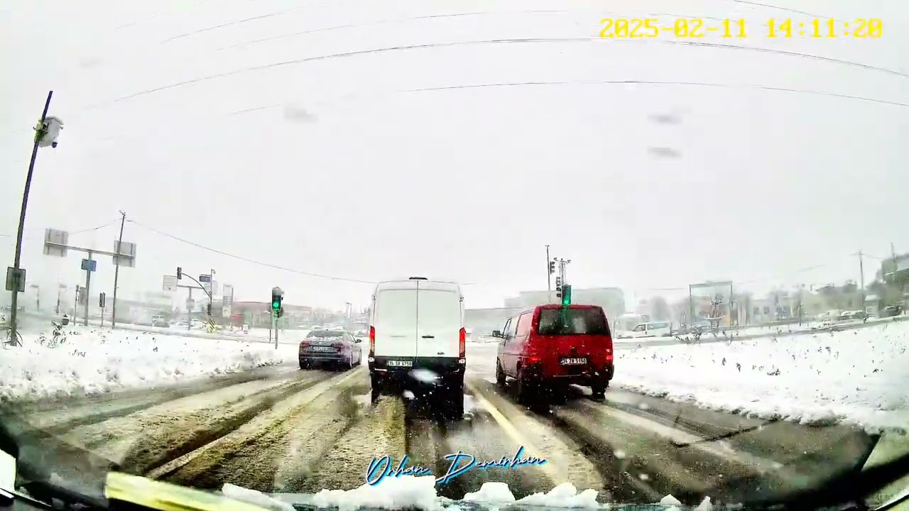 Kayaşehir'den Arnavutköy'e Karlı havada yolculuk.