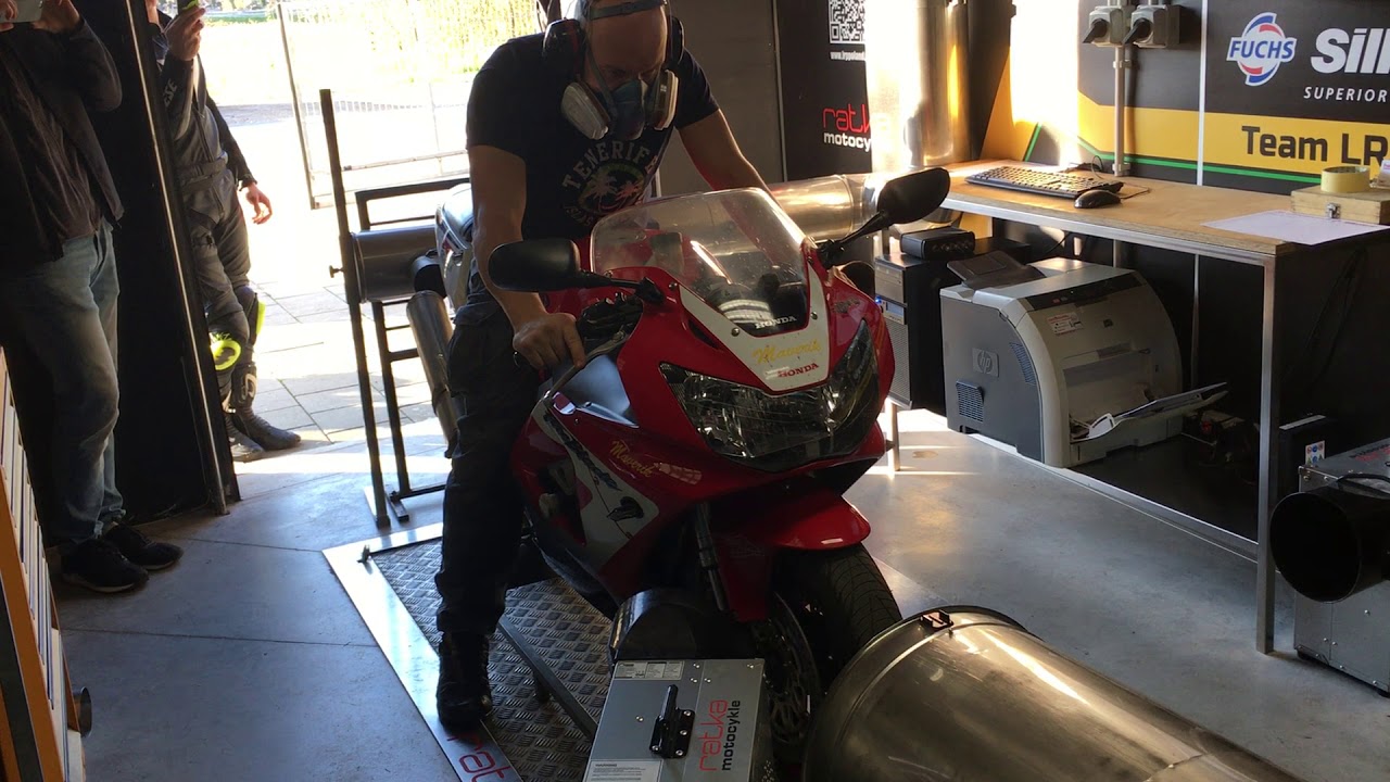 Honda CBR 929 on Dyno LeoVince SBK Exhaust