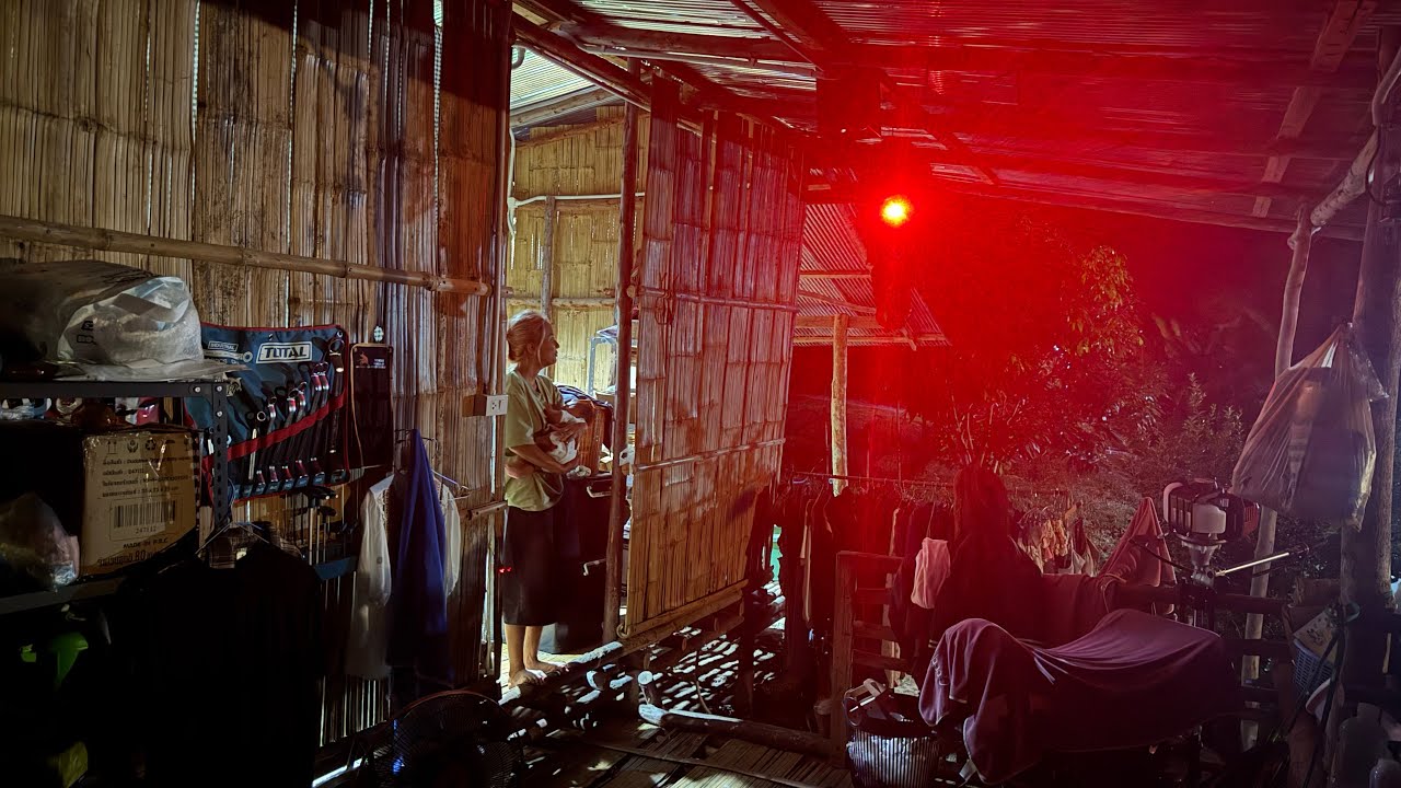 กระสือบุกบ้านจะมากินลูกองค์หญิง“ รีบเอาปืนไล่ยิงให้มันออกไปข้างเด็ก