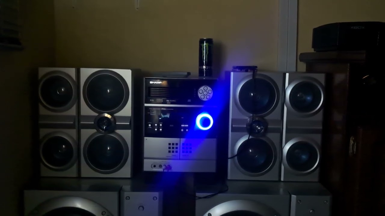 Sharp Monster CD G20000p Subwoofers off (Sub apagados) 