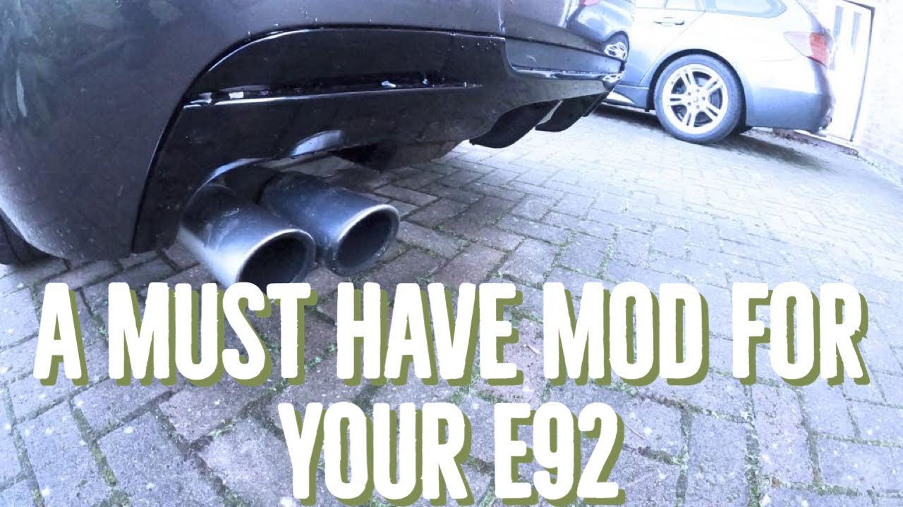 BMW e92 gloss black rear diffuser fitment