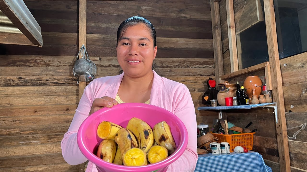 Mi mamá preparaba estos platanitos rellenos y yo los vendía con mi hermano