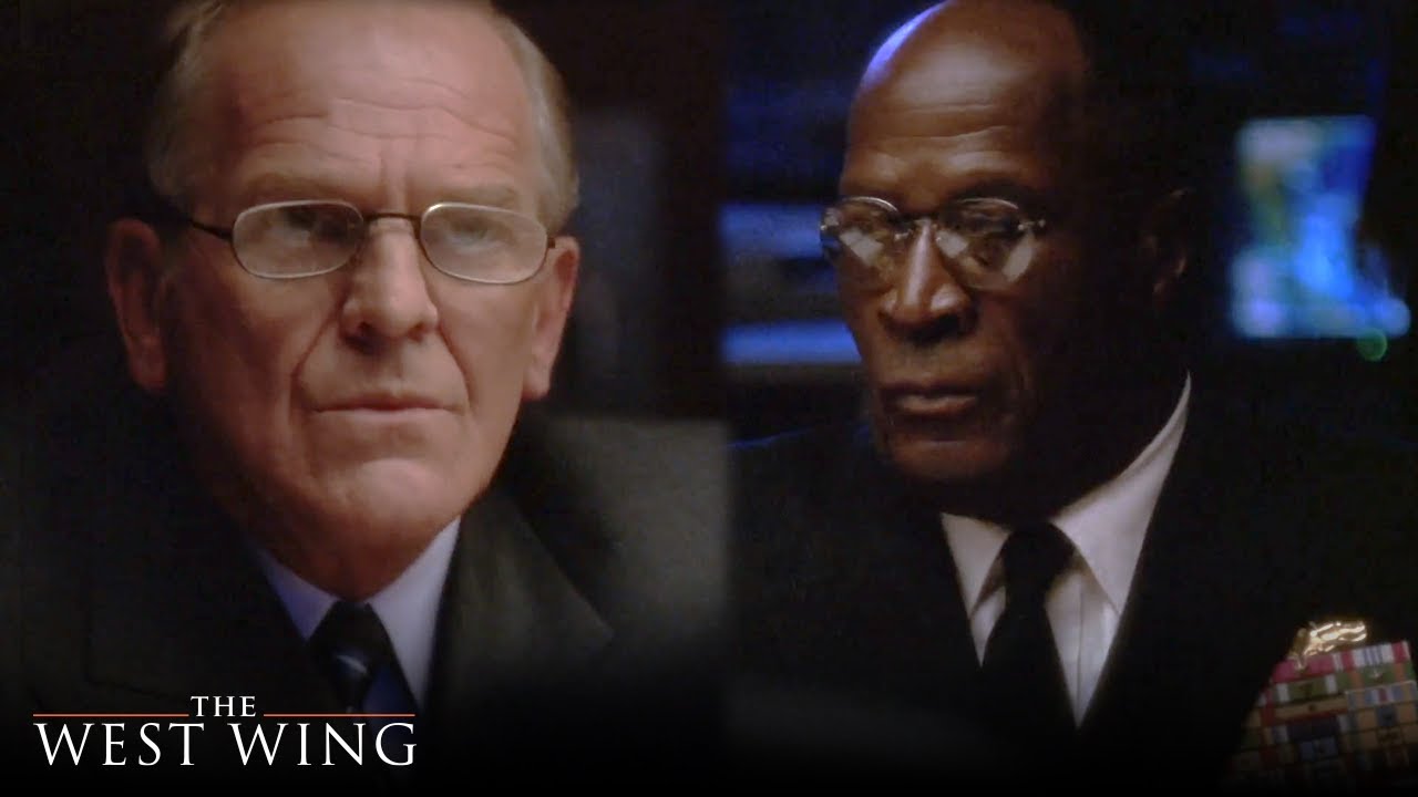 A Missing Plane for Leo | The West Wing