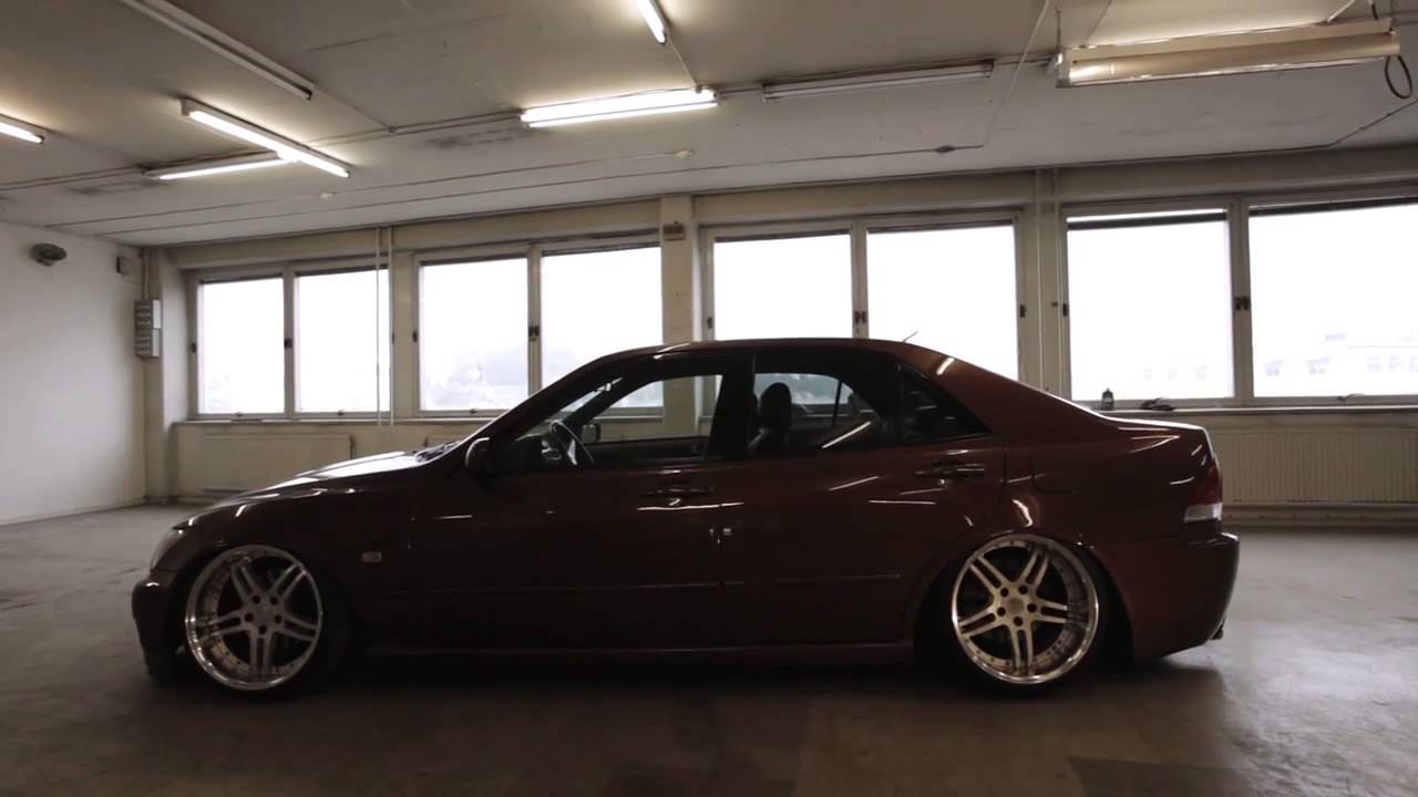 recreation   Lexus IS 200 Stance