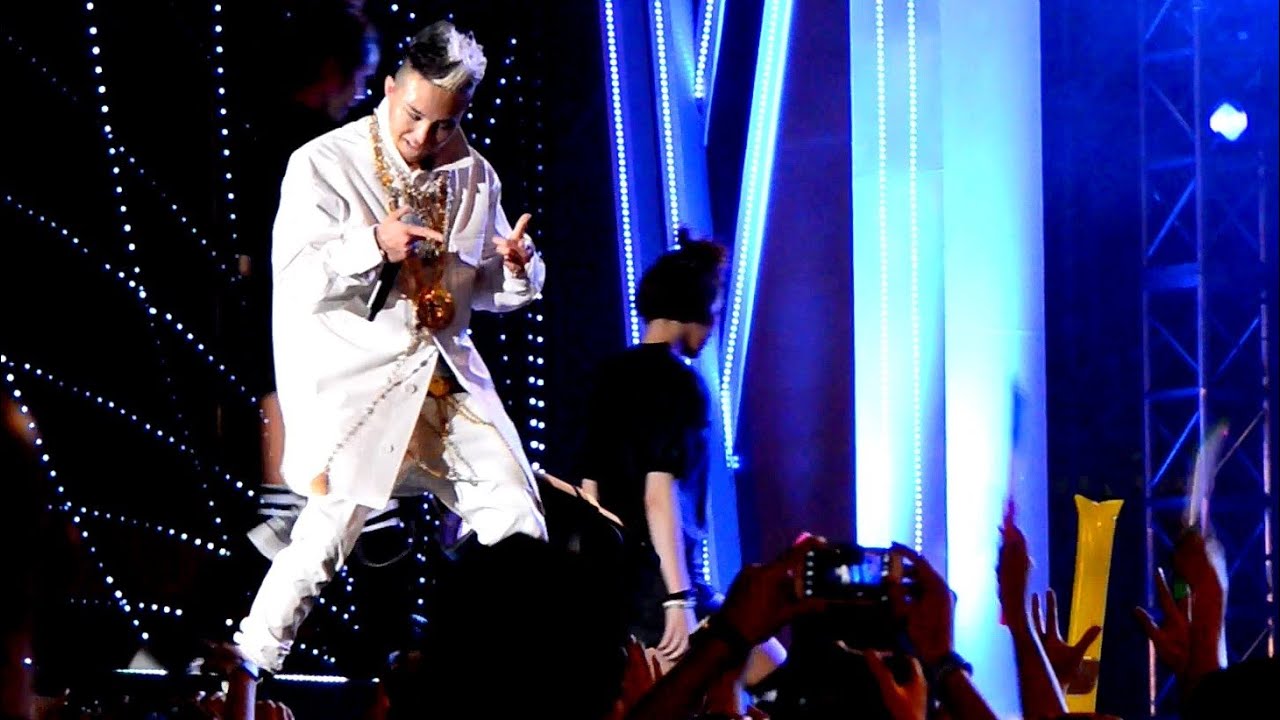 [HD] 130116 G-Dragon Crayon + HeartBreaker @ 27th Golden Disk Awards #GDA2013