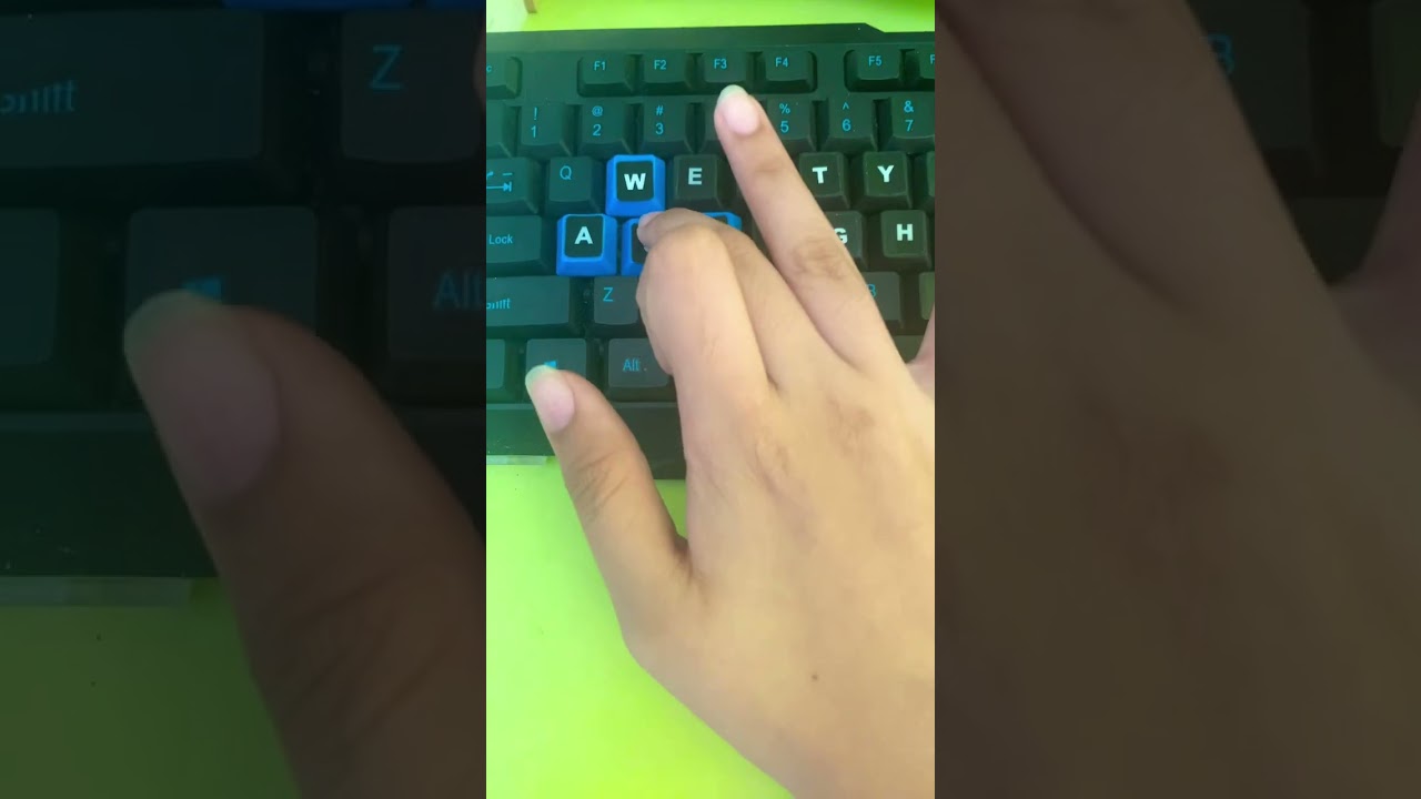 Another keyboard problem is it because my W A S D is blue that&rsquo;s why it sound good ?