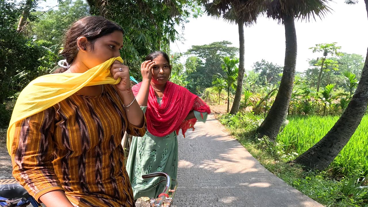 এই গ্রামের মেয়েদের কে বাড়ির বাইরে বের হতে দেওয়া হয়না। Sundarban village Life | Sundarban tour