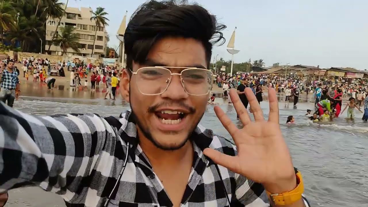Juhu beach pe full masti 🤩