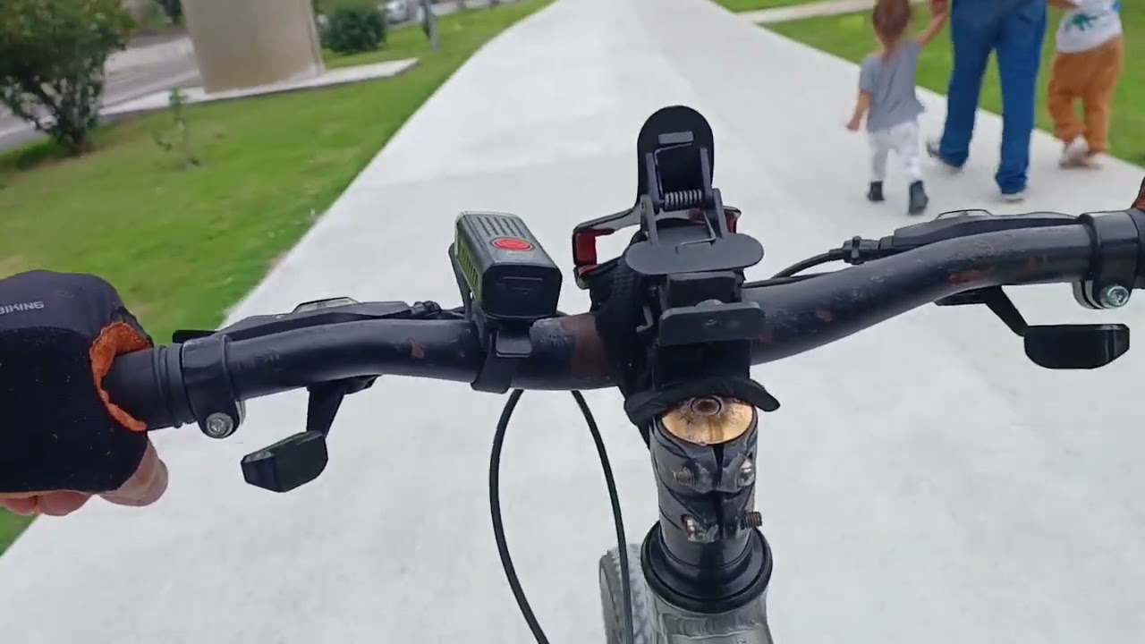 # vem pedalar comigo vem,.🚴‍♂️🚴‍♀️🚴