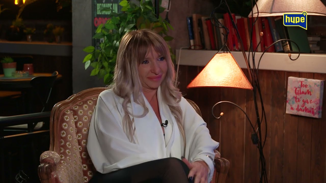 ''Anđela Đuričić je BRUKA I SRAMOTA Crne Gore!'' Blondi ''Stanija vrati oca detetu!''