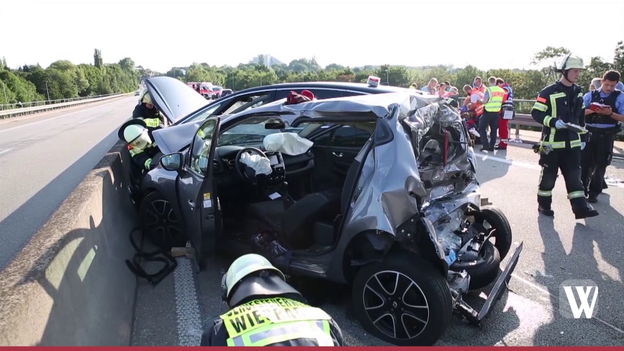 Wiesbaden: Schwerer Unfall auf der A643
