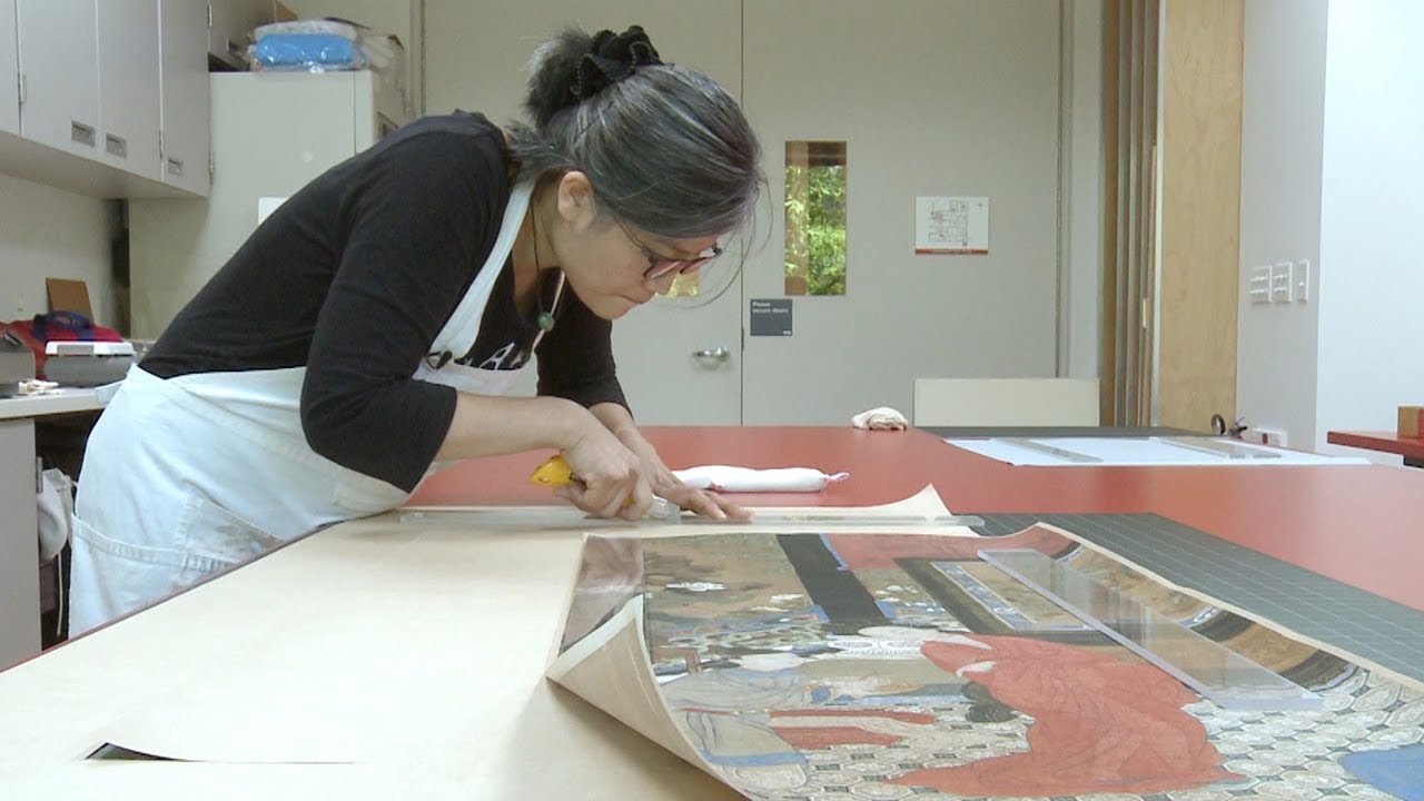 Conservators Preserve Story Behind Chinese Painting at Cleveland Museum of Art