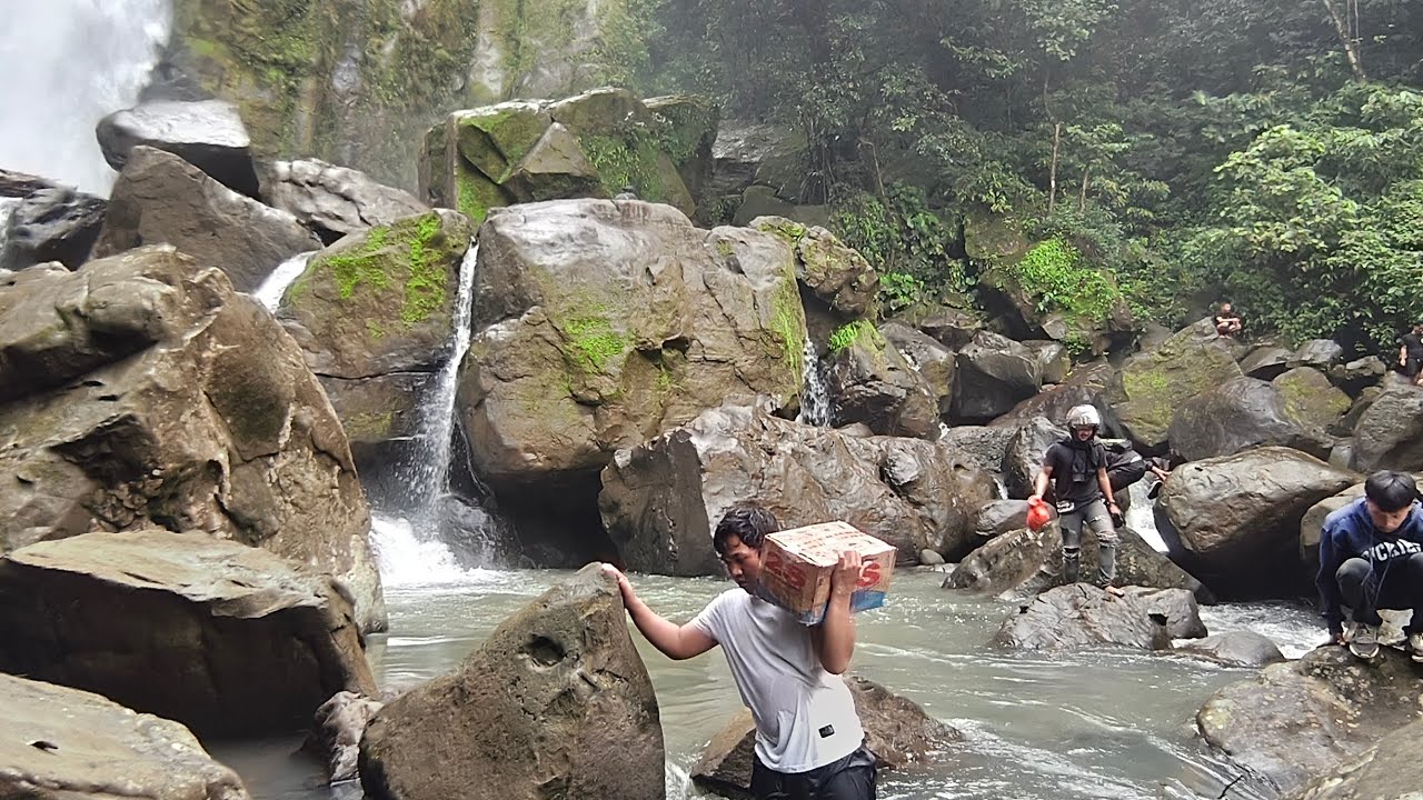 Mini vlog with tecno camon 40 pro at to magelli waterfall. part 2