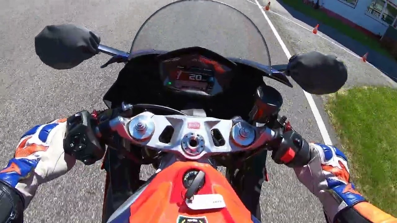 Aprilia RS 660 - Kurventraining Kartbahn Ampfing