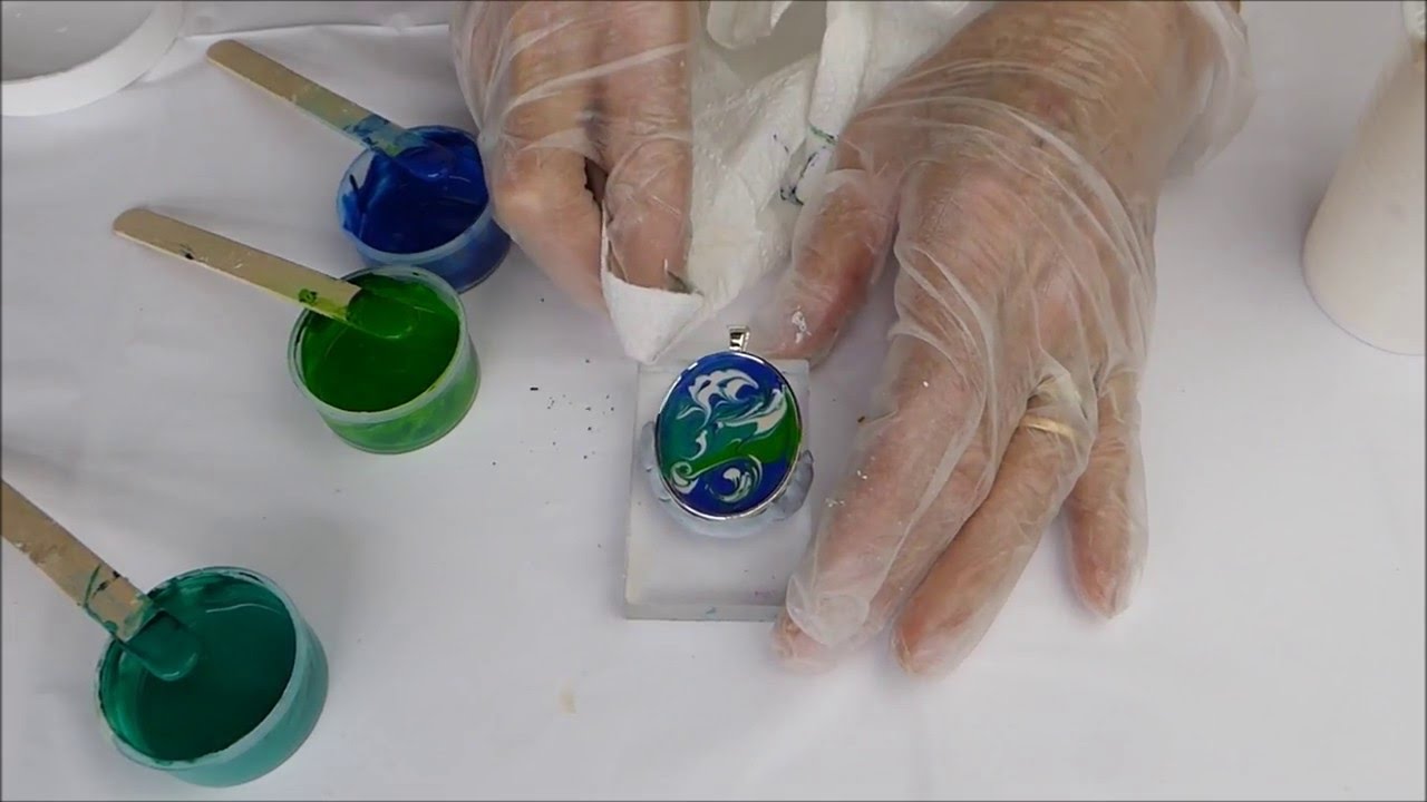 Resin8 - Making JESMONITE jewellery