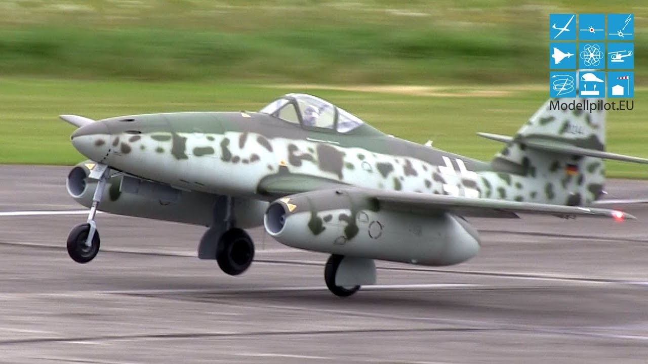 GIGANT MESSERSCHMITT ME 262 