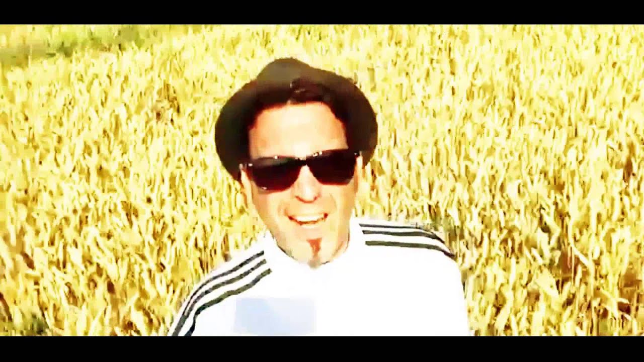 DJ Hulpa - Die erste Reihe h&uuml;pft (Official Video)