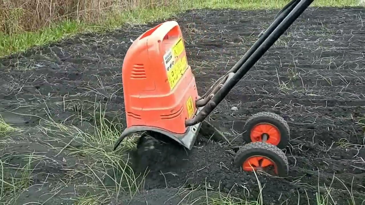 Посадка картофеля 12 мая 23 года.