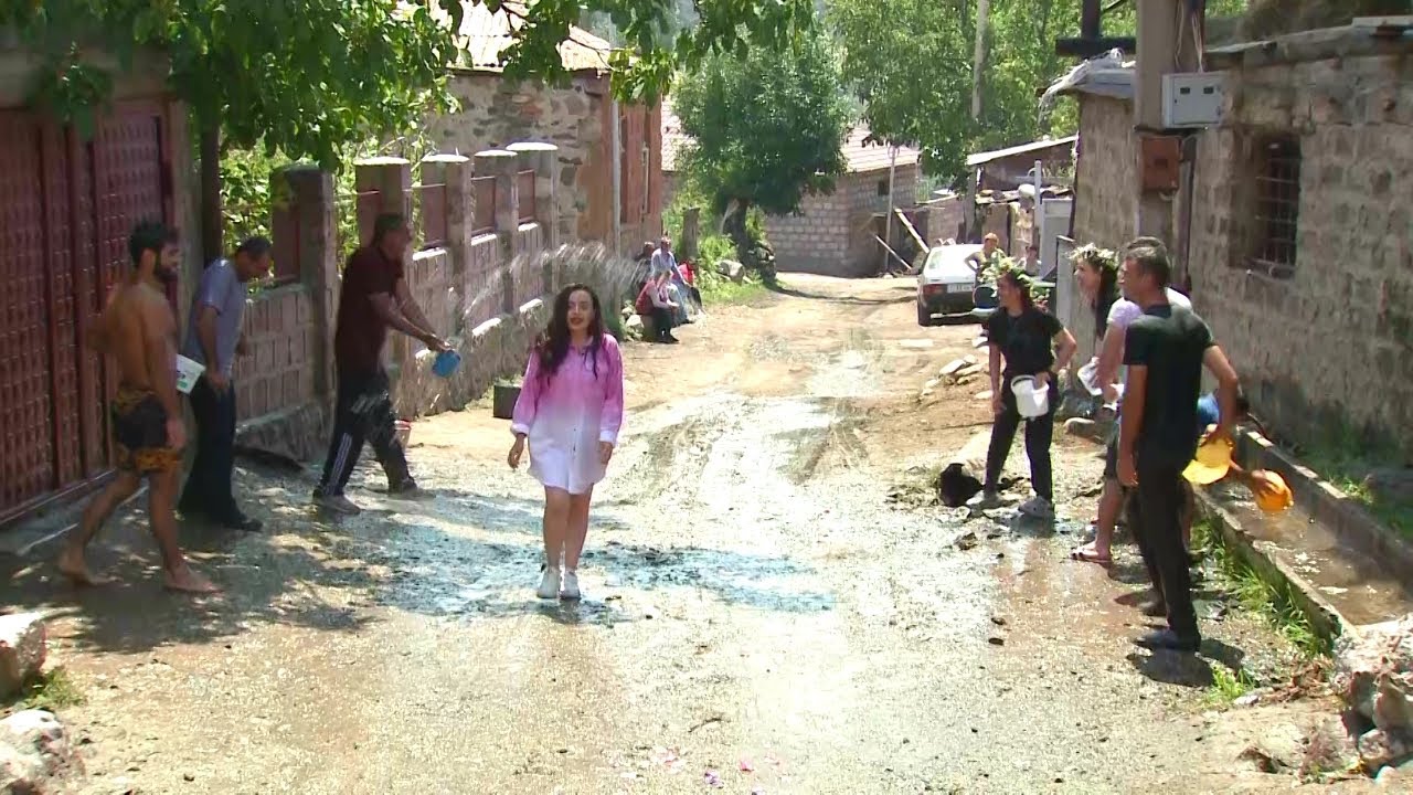 Վարդավառի տոնը Ապարանի Եղիպատրուշ գյուղում