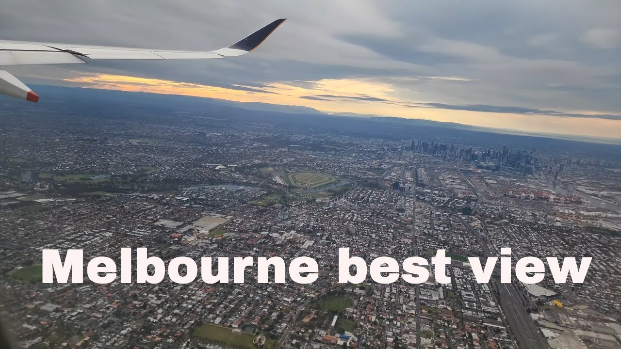 Best view of Melbourne from the sky | Singapore airlines landing during sunrise | 4k 60fps