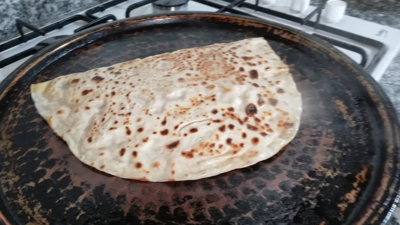 Etli ekmek ve fırında ekmek günlük vlog Şadiye anne yemekleri