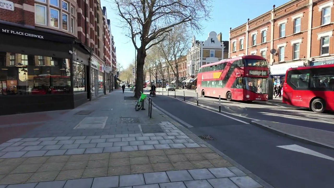 Posh Chiswick London Walk | Spring 2025