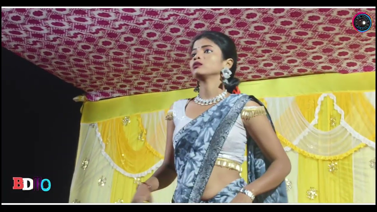 Manjhi Kuren Guti Kura // Santhali Dinajpur Video 